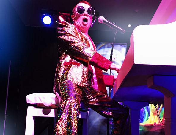 ELTON JOHN TRIBUTE SHOW